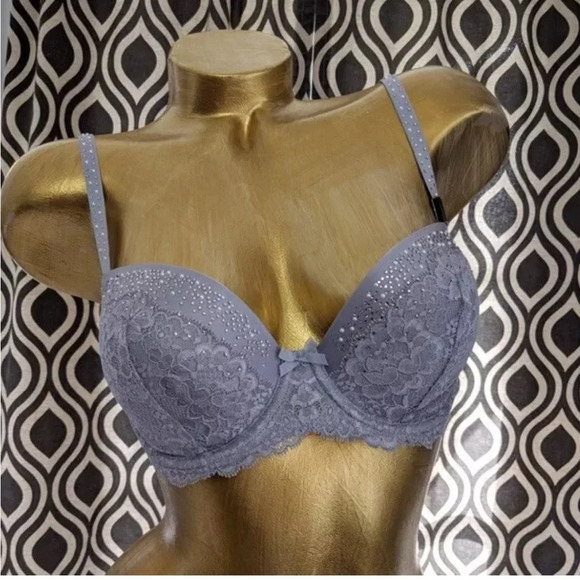 New Victoria’s Secret Dream Angels Rhinestone Pearl Demi Gray Bra Size 32DD - Picture 3 of 12